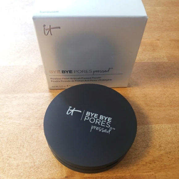 IT Cosmetics Bye Bye Pores Pressed Powder Translucent - Picture 1 of 10
